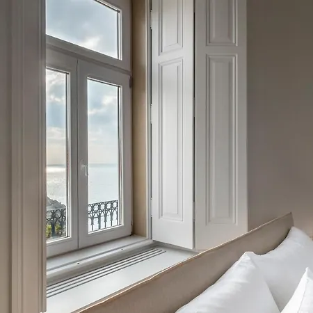 Laura Guest house Cascais