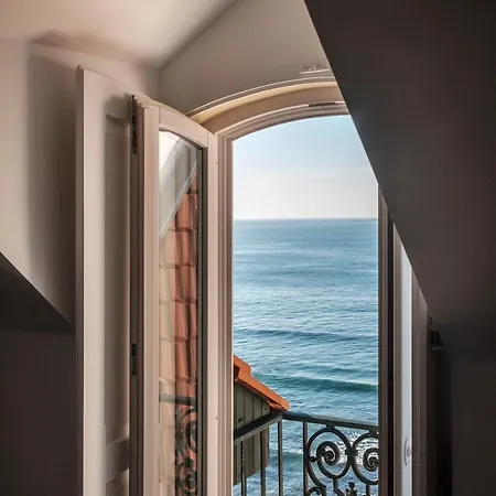 Laura Guest house Cascais